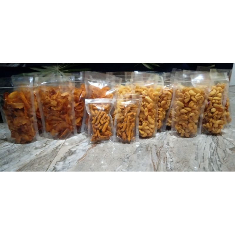 

makaroni,keripik balado,basreng pedas