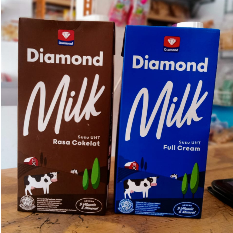 

Diamond Susu UHT Cokelat / Diamond Milk Full Cream - Susu 1 Liter
