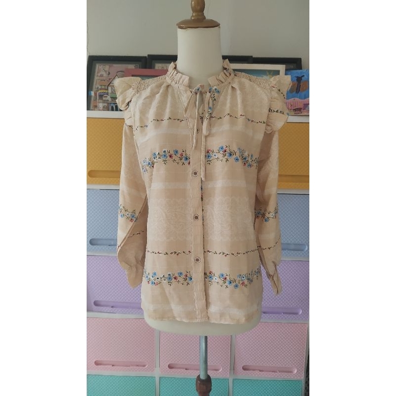 Atasan serut by E Just