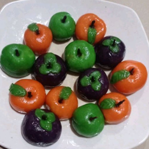 

Kue Ku Kue Wehku Kue Angku