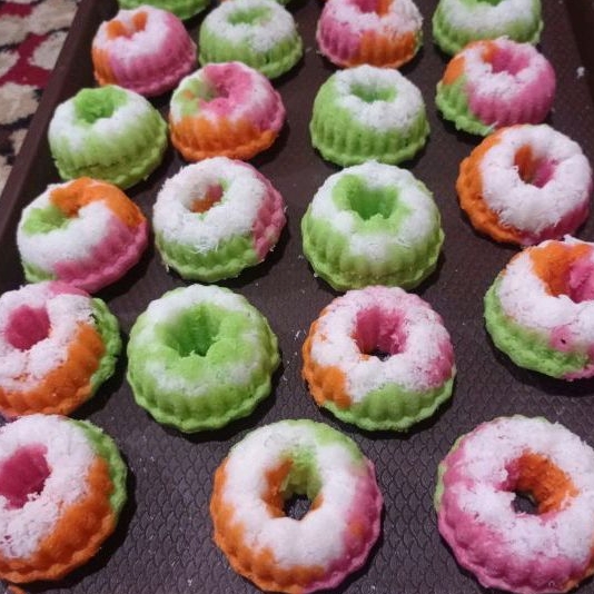 

Kue Putu Ayu / Tradisional / Jajanan Pasar