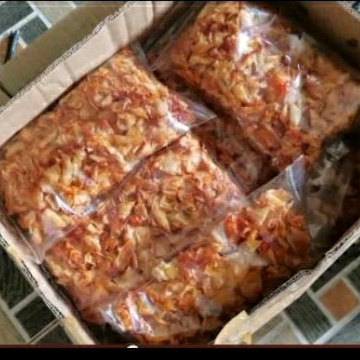 

krupuk pedas manis