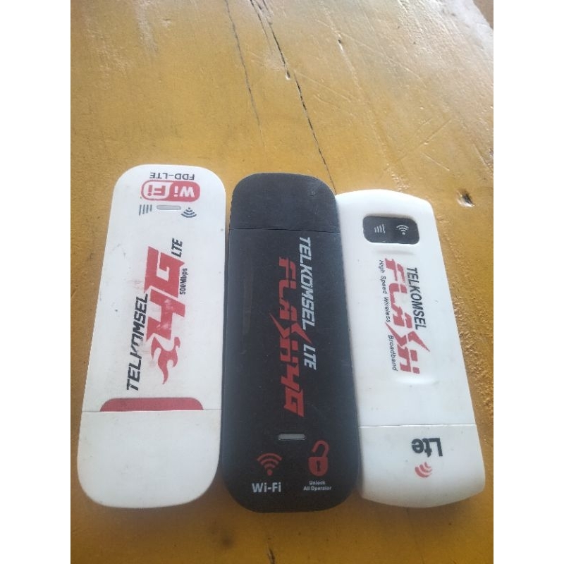 modem stick Telkomsel flash sudah 4G LTE merk xidol K5188