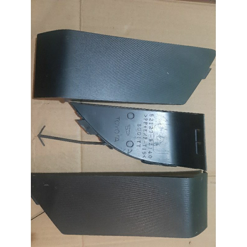 TUTUP BEMPER AVANZA LAMA TIPE-S ORIGINAL