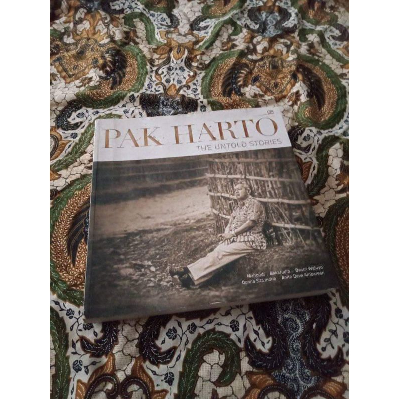 Original Kertas Lux Pak Harto The Untold Stories