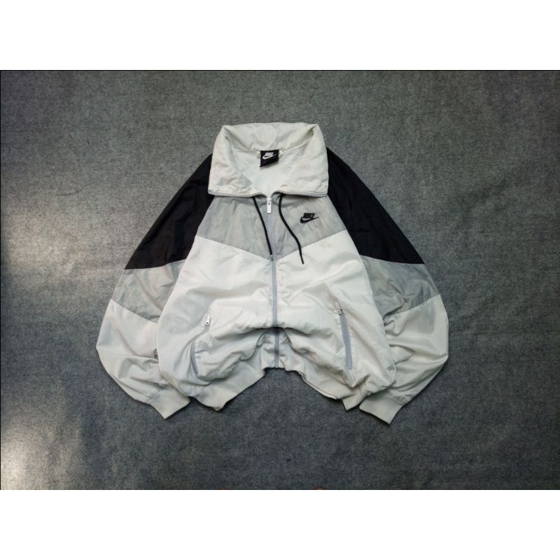 WINDBREAKER NIKE BIG LOGO
