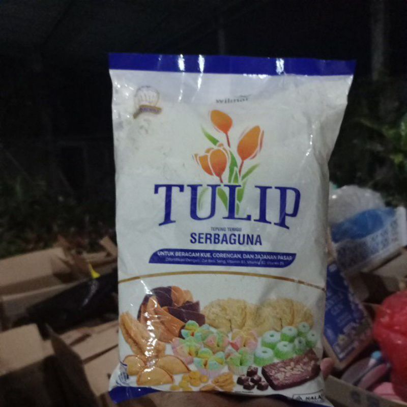 

Tepung terigu cap tulip