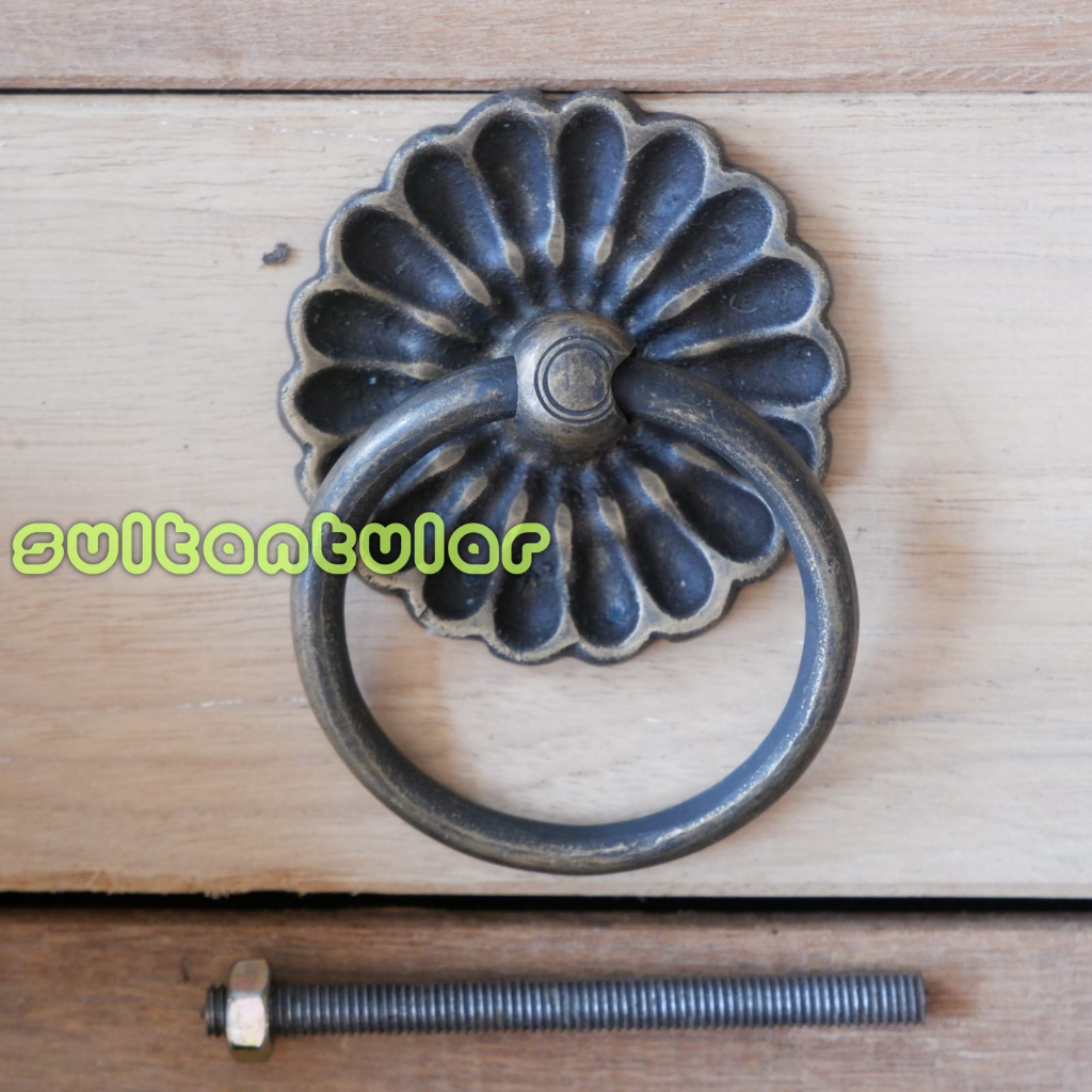 Tarikan pintu jendela gebyok kuno kuningan antik