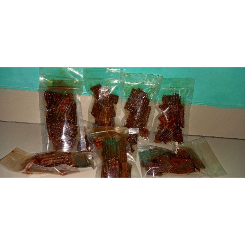 

Snacks pedas