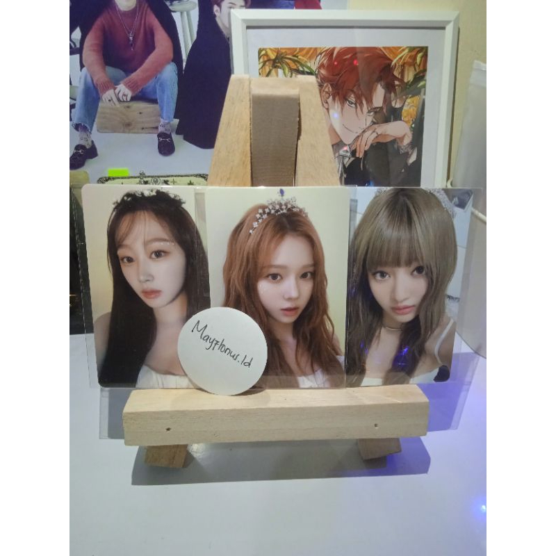 wts pc photocard winter ningning Giselle aespa SG 2023 season greating mahkota