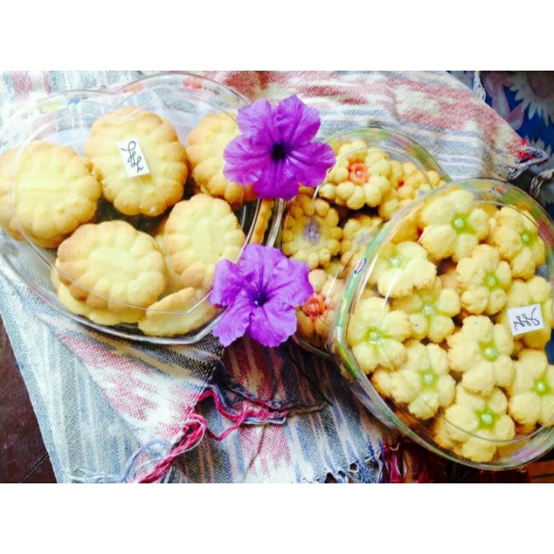 

Spritz Butter Cookies