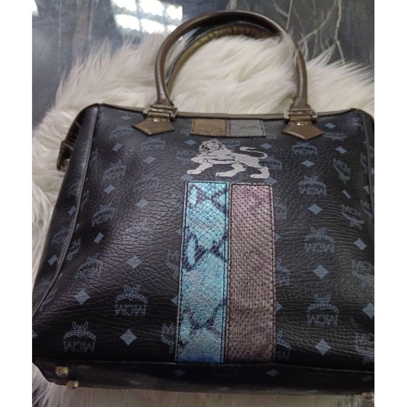 TAS PRELOVED MCM