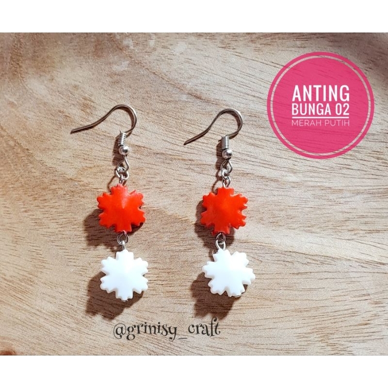 ANTING BUNGA MERAH PUTIH