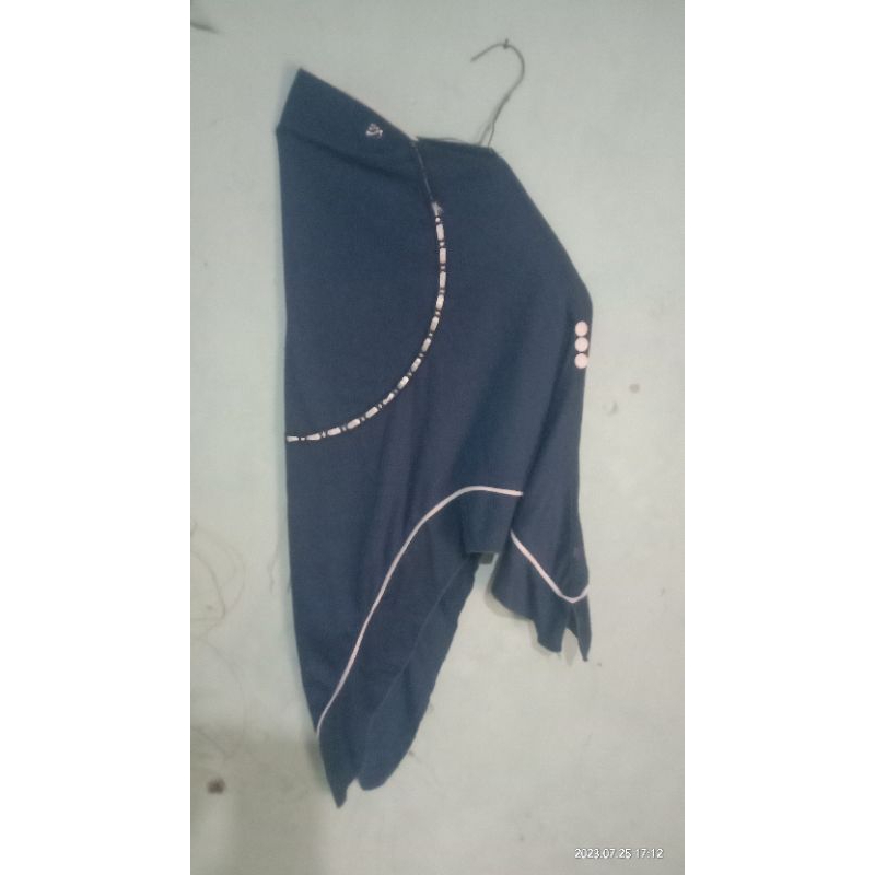 preloved kerudung rabani cokelat,dongker,dan hitam