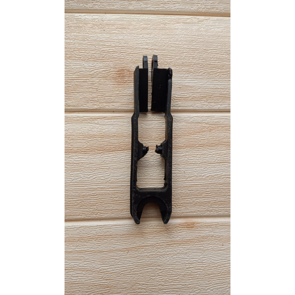 Karet Tahanan Rantai HONDA Supra - Supra X - Supra Fit Lama ORIGINAL / Karet Arm Penahan Rante Chain