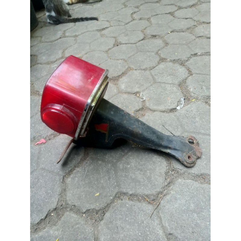 stoplamp lampu belakang kawasaki binter kh100 kh100