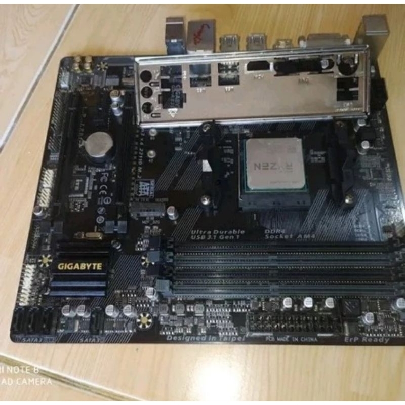 PAKET MOBO PROSESOR AMD AM4 MOBO B350 + RYZEN 3 1300X