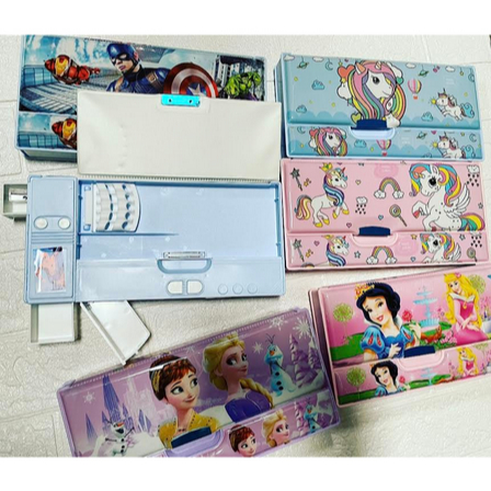 

ID TEMPAT PENSIL MAGNET JUMBO PENCIL CASE KOTAK PENSIL KARAKTER LPY66-12 23X22X3CM TAKASIMURA STORE