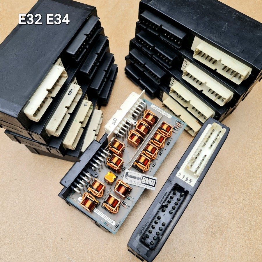 Relay Modul Module BMW E34 / E32 Original