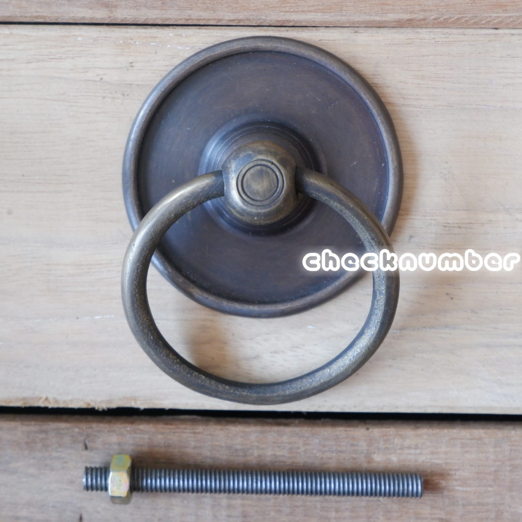 Handle Pintu Lemari Kuningan Antik