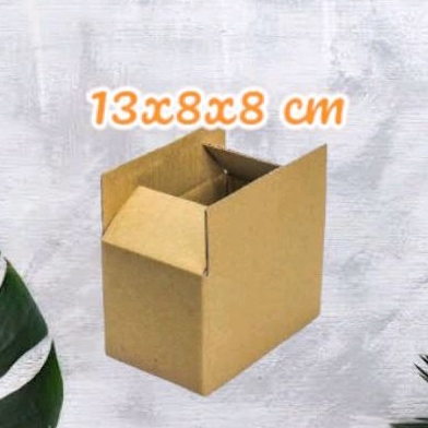 

Kardus packing 13x8x8 cm daur ulang | packaging souvenir | polos dalam tulisan