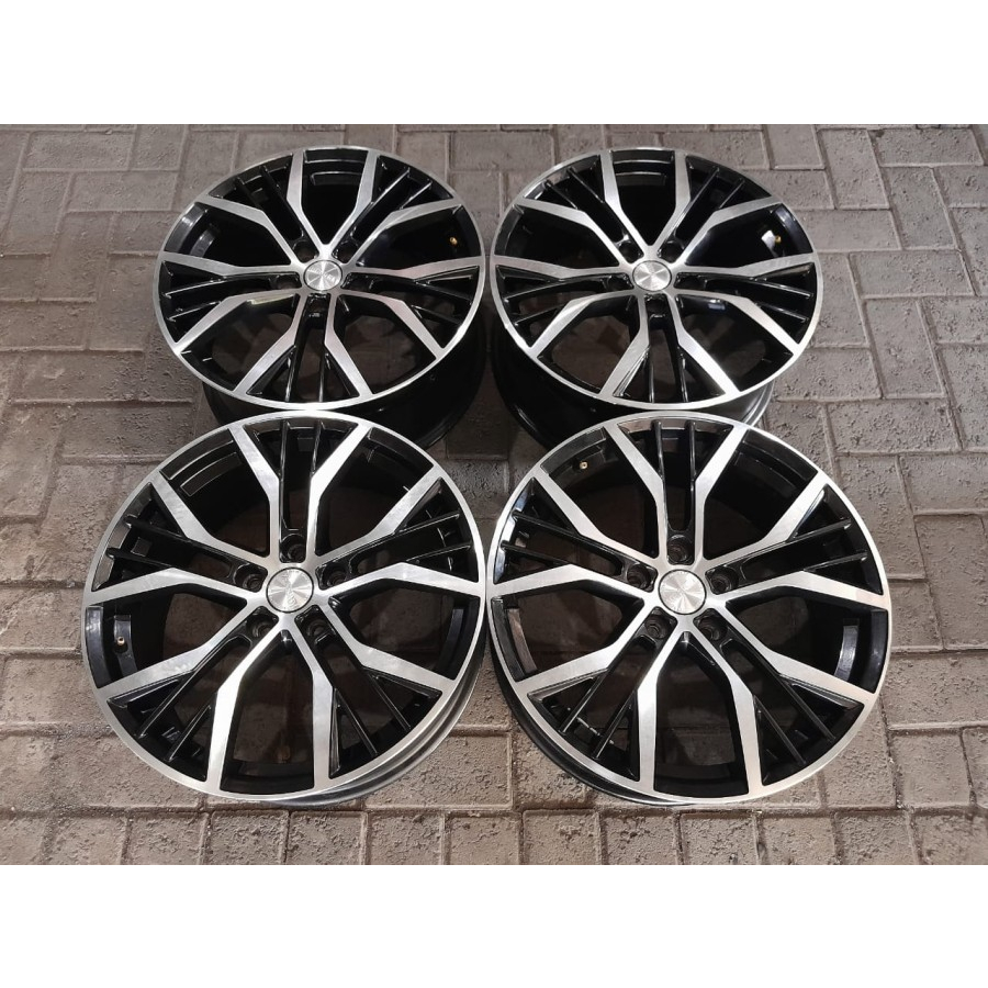 VEKG MOBIL SECOND HSR BOVEN RING 18 LEBAR 7,5 PCD 5X114,3 ET 45