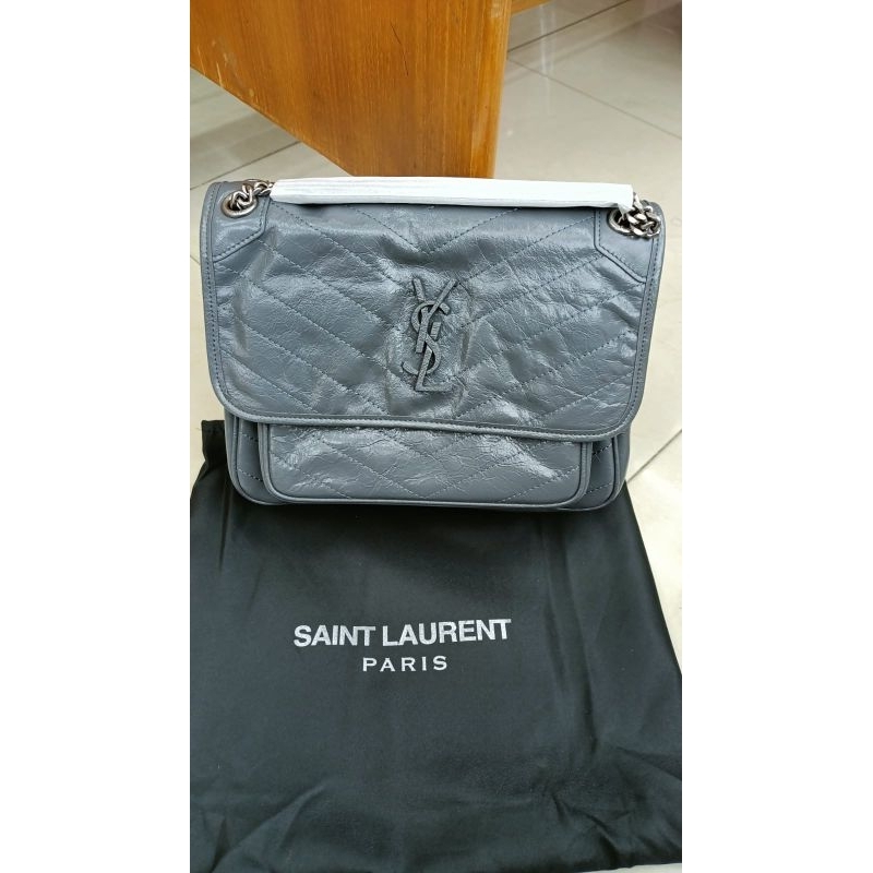 ysl Niki medium