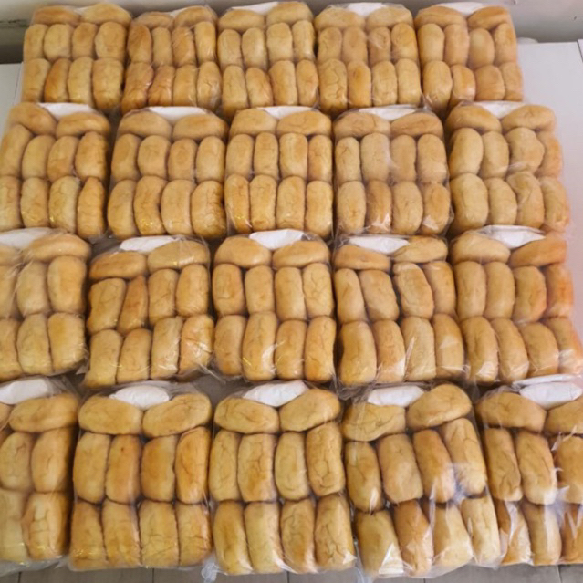 

DONAT KENTANG ISI 10. LEMBUT. TANPA PENGAWET.