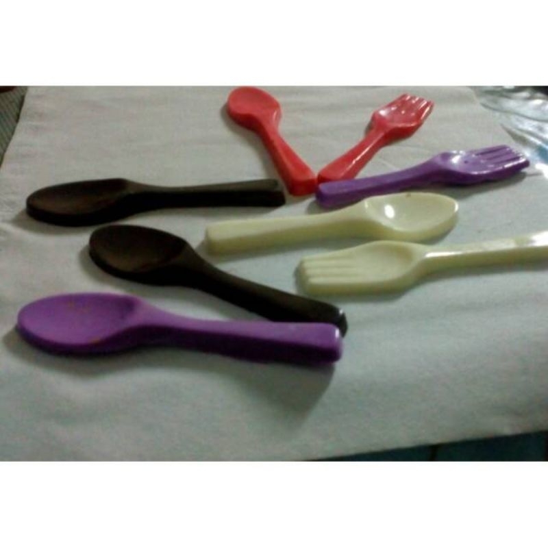 coklat karakter sendok/ coklat karakter