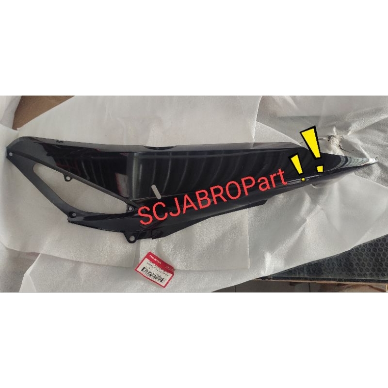 64410 KVL N20..COVER R BODY HONDA SUPRA X 125 CARBU...ORI AHM