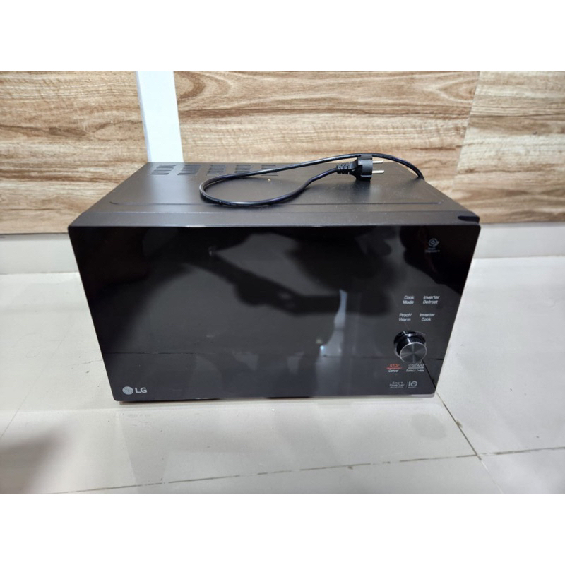 Microwave oven LG