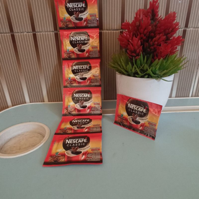 

NESCAFE CLASSIC KOPI NESCAFE (1 RENCENG ISI 10 SACHET) KOPI MURNI KOPI GOOD PERFORM KOPI SMART