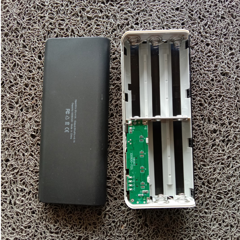 Kit Power Bank Powerbank 2.1A 5V 5 Slot Batre Baterai 18650 + Casing Plastik