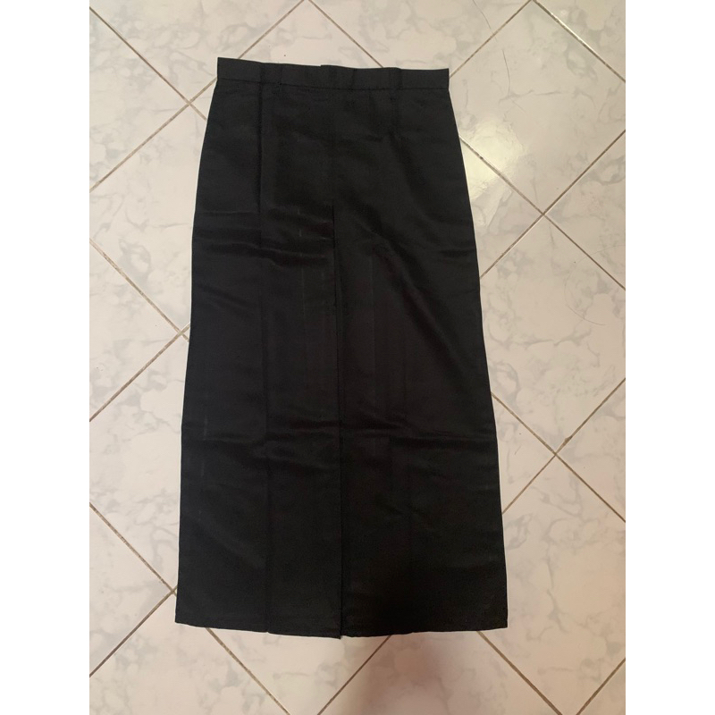 ROK SPAN HITAM REMPEL SATU DEPAN