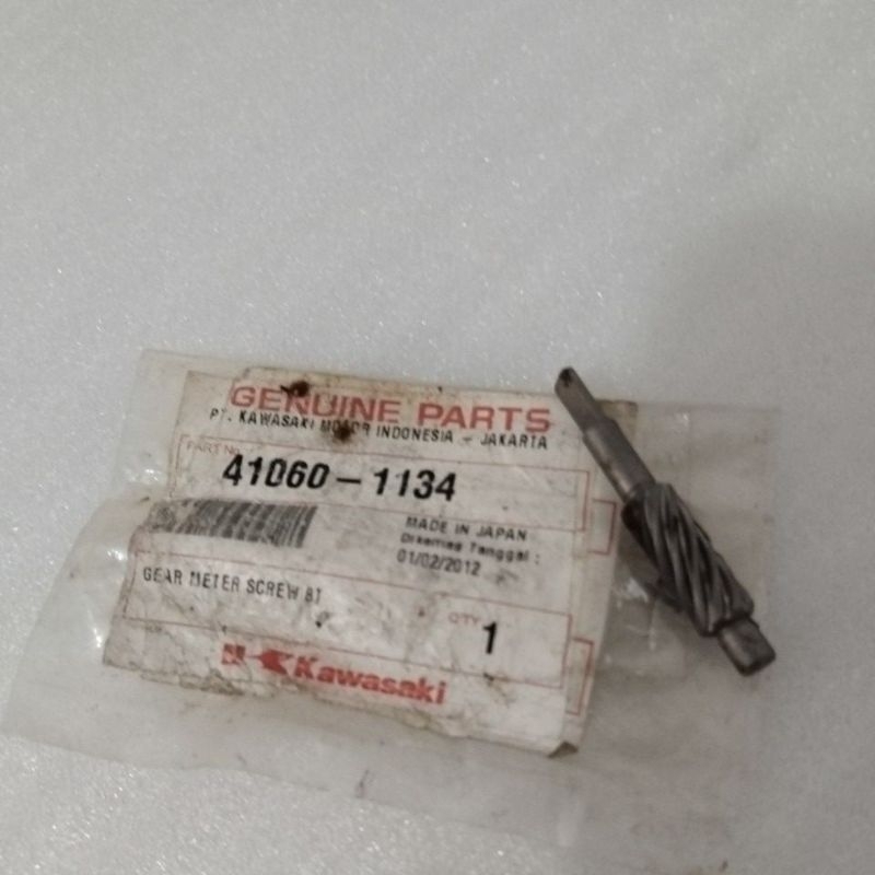 Gear gigi speedo Meter Screw 8T Gigi nanas Gigi Girbox Speedometer Kawasaki Kaze r Original 41060-11