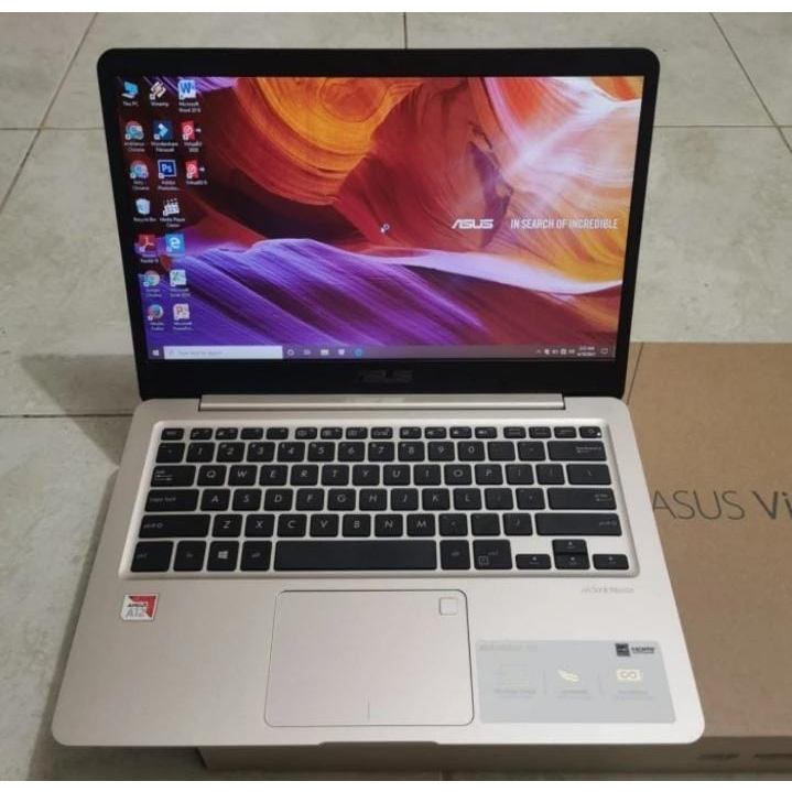 Laptop Asus VivoBook A411Q Amd A12-9720P Ram 4/1Tb BERGARANSI