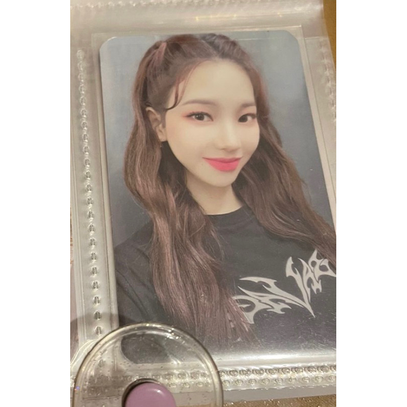 Karina Aespa Photocard Deluxe Box Short Tee (Photocard Only)