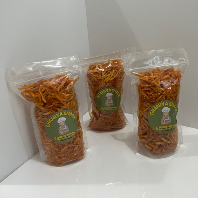 

Kentang Mustofa Ghaniya Snack