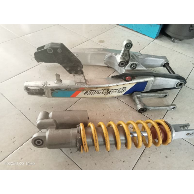 arm set mono shock crf250