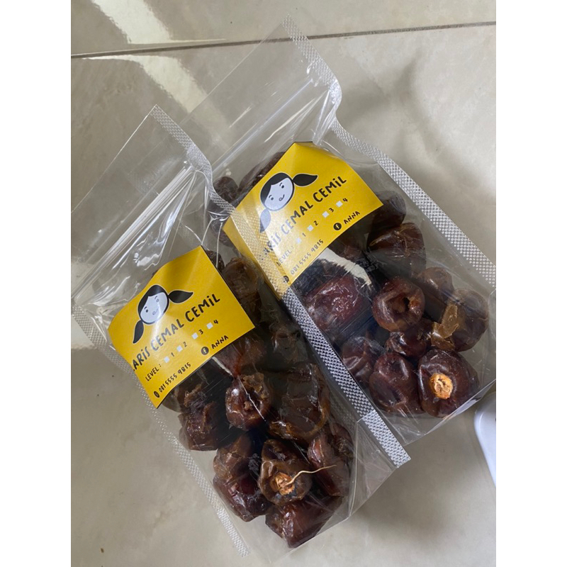 

KURMA GOLDEN VALLEY DAGING TEBAL LEMBUT BESAR