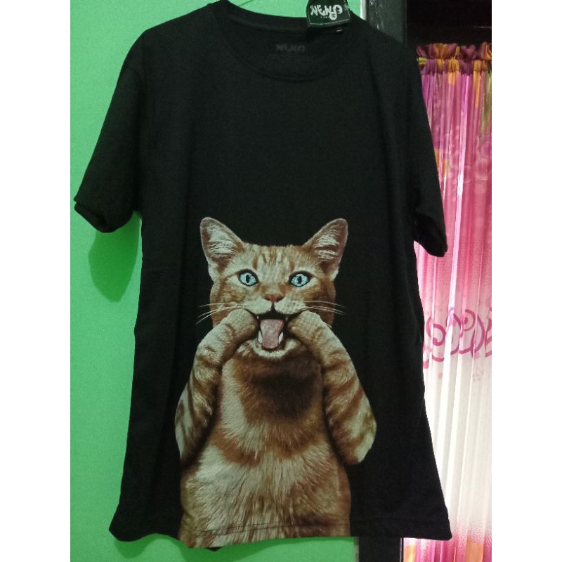 Kaos motif kucing M/L