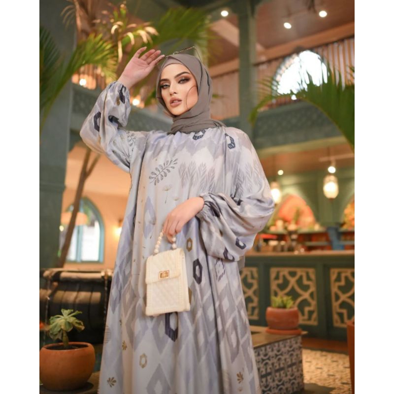 ROWALLE Abaya Motif Etnik Bahan Maxmara Silk FreeSize Max LD 120 by Fataya Collection