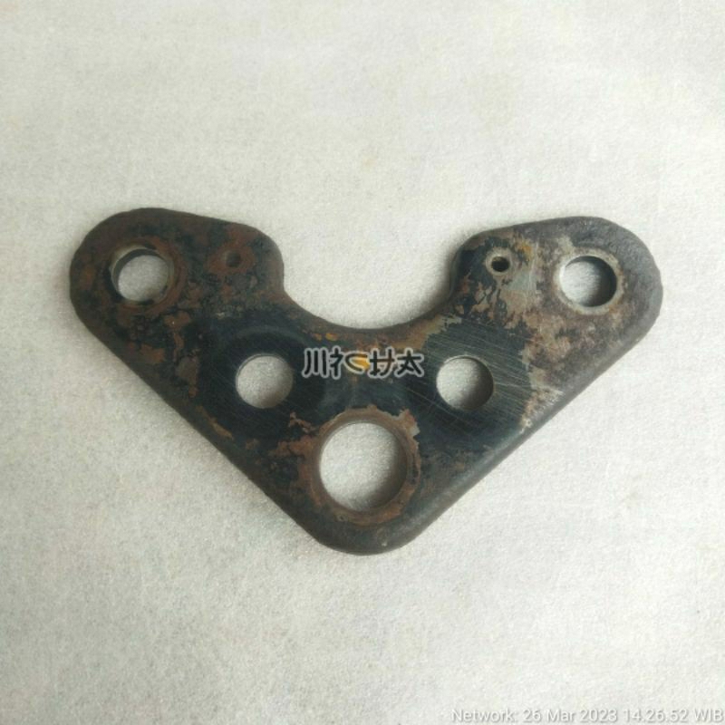 besi breket bracket braket segitiga stang stir atas Honda win 100 original