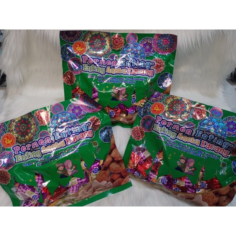 

Permen Enting Enting Kacang 400gr (Assorted Peanut Crisp) - Permen Import China