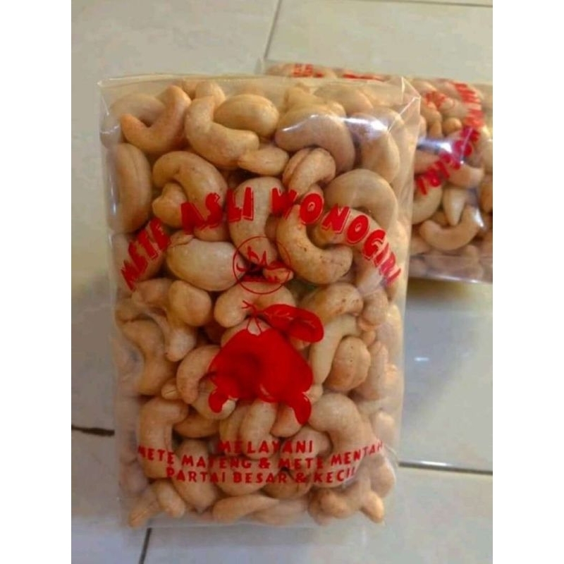 

KACANG MEDE ASLI WONOGIRI KEMASAN 1 KG 1/2 KG 1/4 KG KUALITAS BIASA