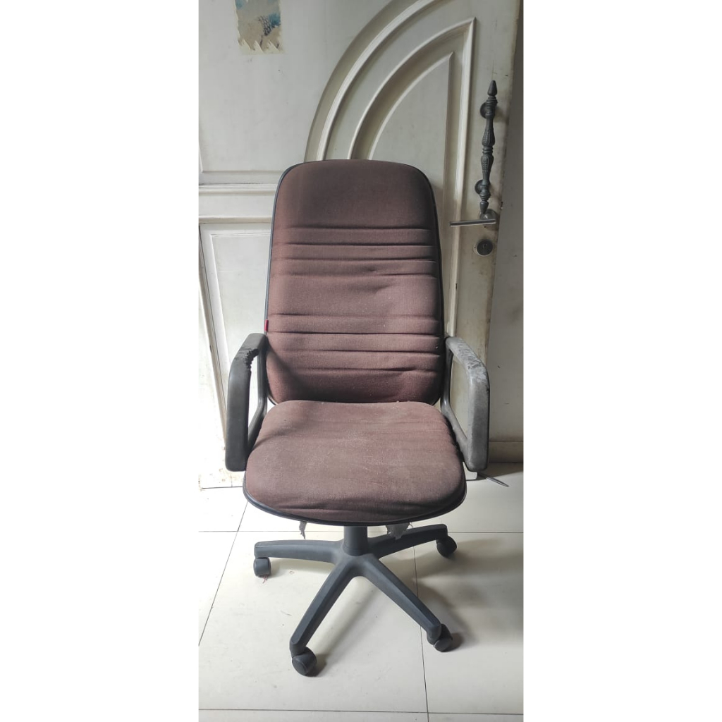 Kursi Bangku Kerja Belajar Gaming Kantor Perlengkapan Peralatan Rumah dan Kantor Serbaguna