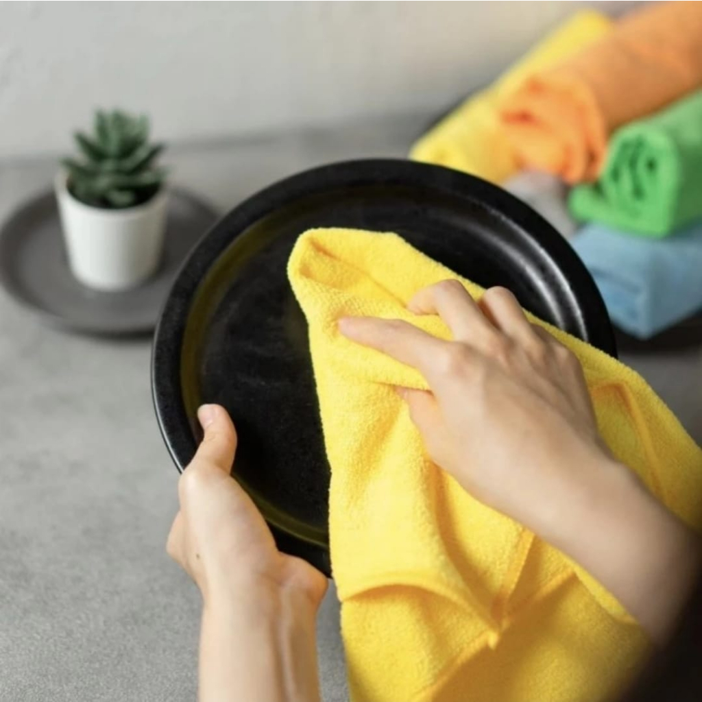 Kain Lap Micro Fiber 30x30 Warna Mix Random Microfiber Halus Detailing Mobil Motor Serap Air Piring Meja Makan Dapur