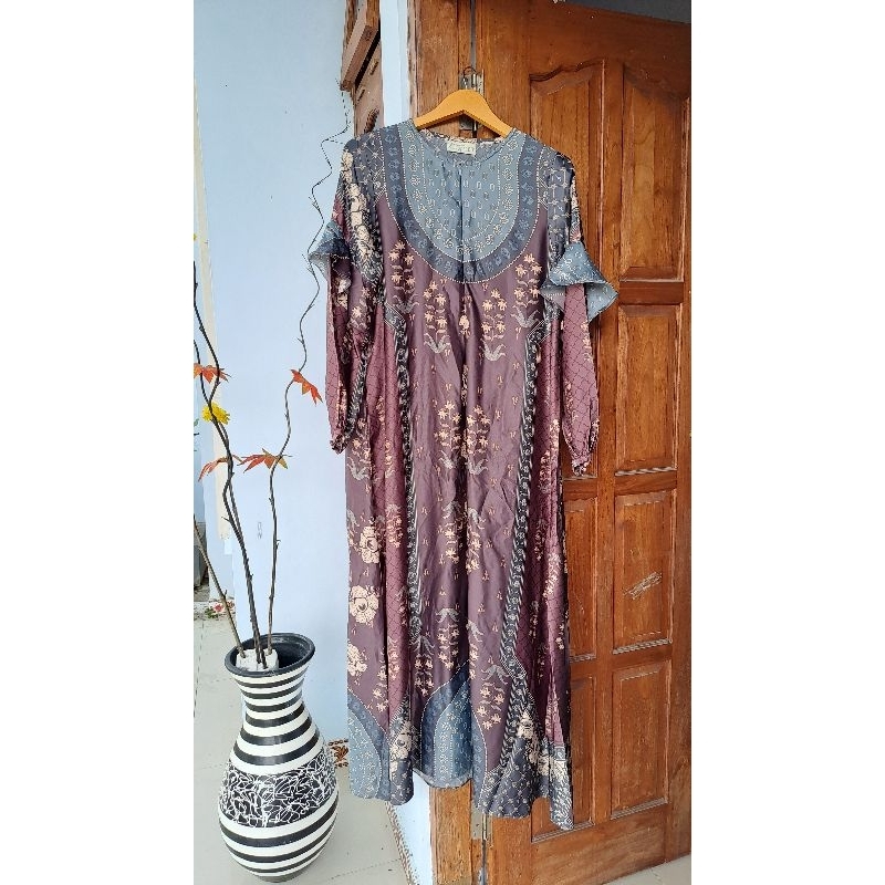 PRELOVED BLOUSE Anggrek, blouse sulawesi, gamis raflesia WEARING KLAMBY ORIGINAL