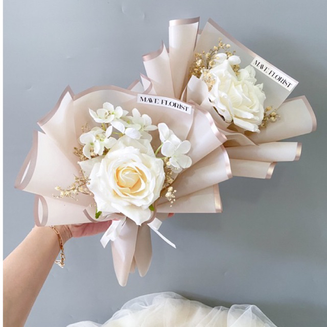 Artificial Bouquet wisuda/ hadiah wisuda/ bunga wisuda/ buket bunga/ bunga palsu