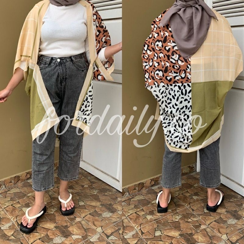 4.4 OUTER SCARF MOTIF ANA LEOPARD @ZIARAA.ID ( cod )